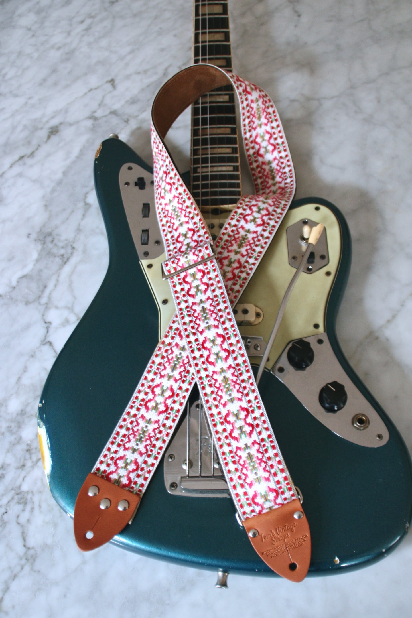 Pink 'Clover' Guitar/Bass Hippie Strap