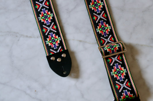 Black Southwest' Guitar/Bass Hippie Strap