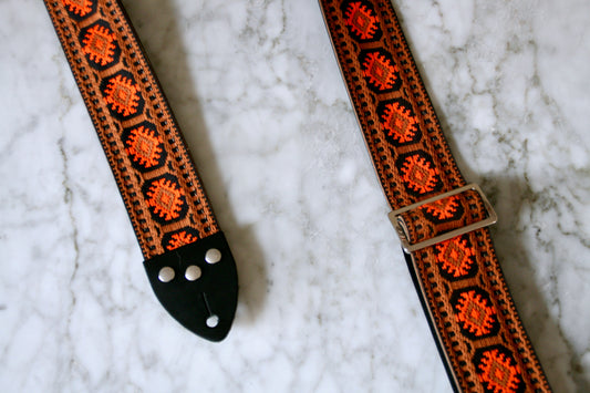 Rust 'Pillars' Guitar/Bass Hippie Strap