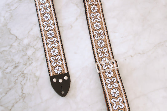 Beige 'Greenwich' Guitar/Bass Hippie Strap