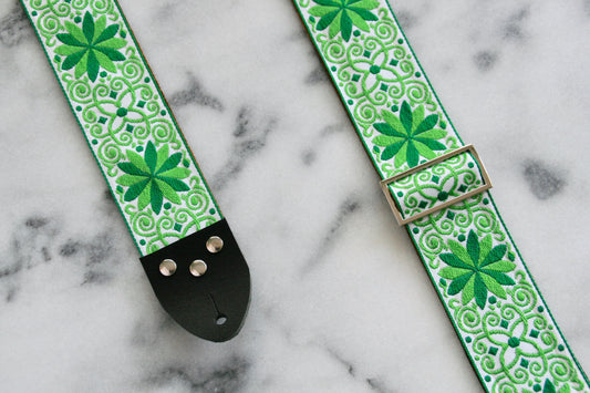 White 'Dresden' Guitar/Bass Hippie Strap