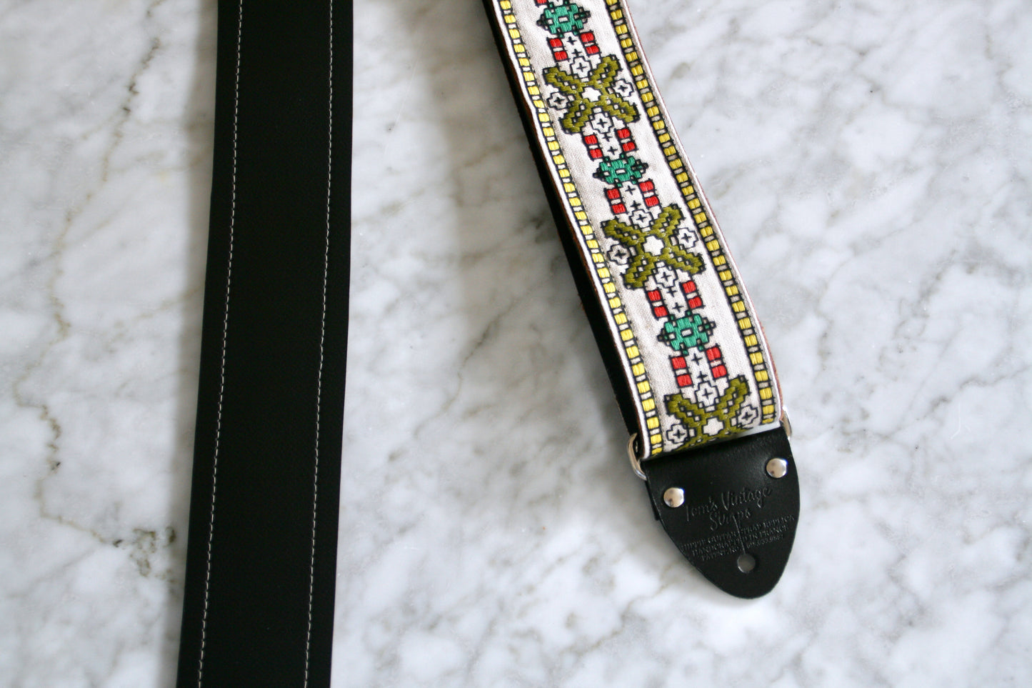 White 'Mojave' Guitar/Bass Hippie Strap