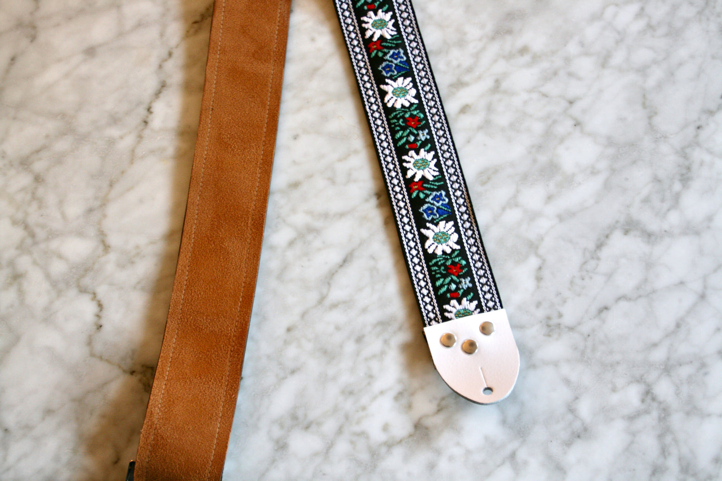 White 'Edelweiss' Guitar/Bass Hippie Strap