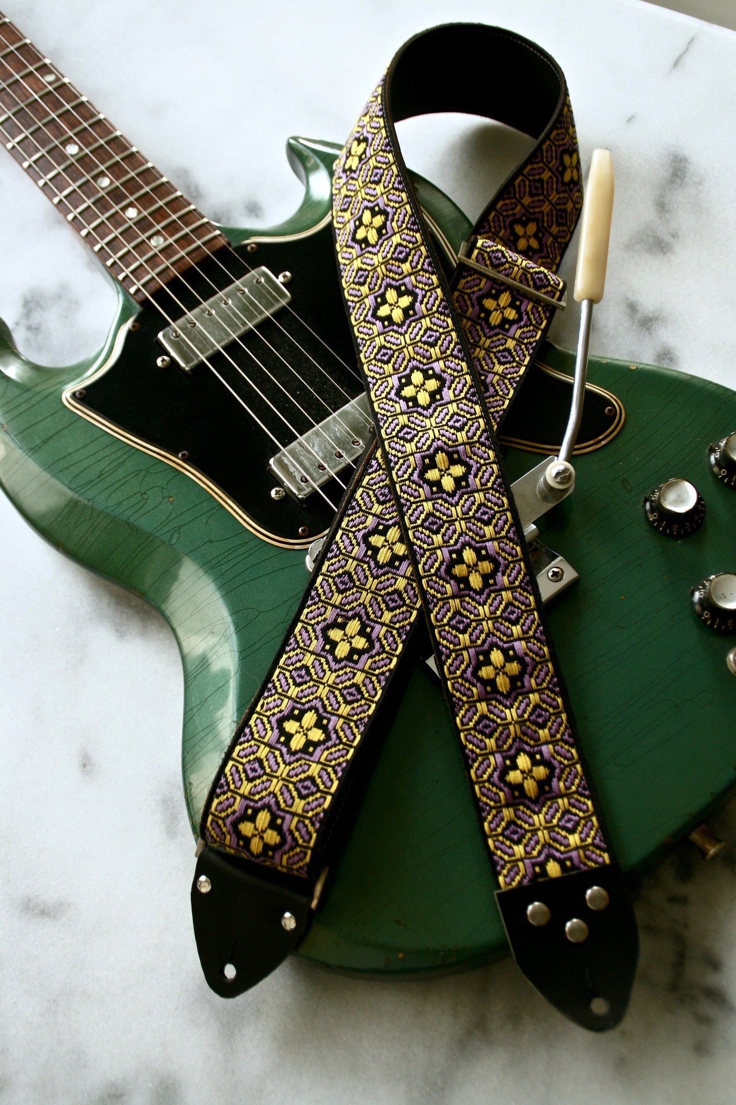 Gold 'Octa star' Guitar/Bass Hippie Strap
