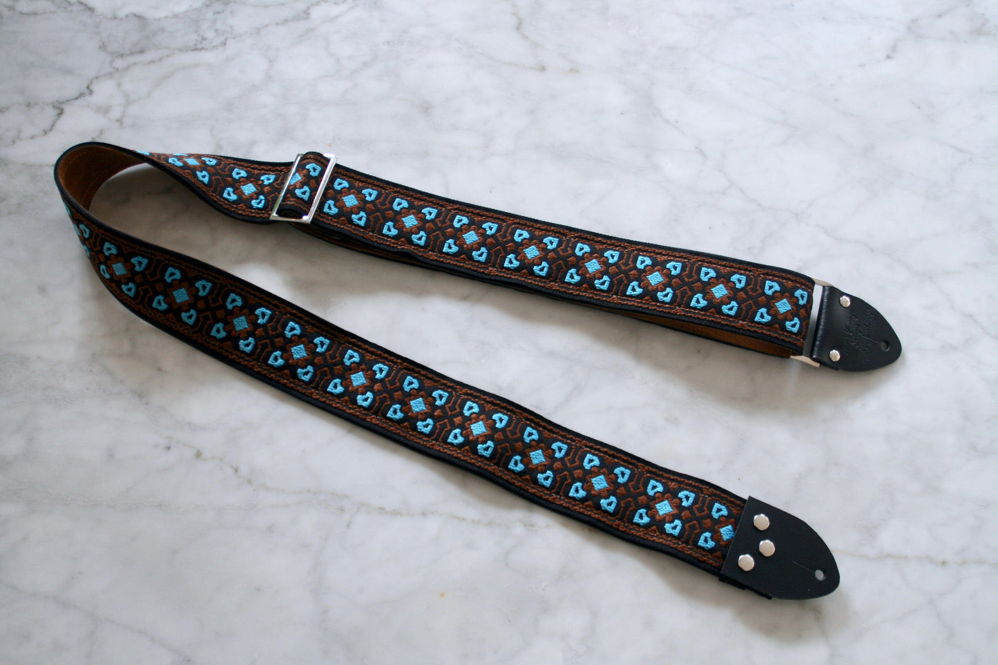 Azur 'Fillmore' Guitar/Bass Hippie Strap