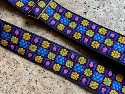UNIQUE PIECE - Blue Stella "Tom's Vintage Straps" guitar/bass strap