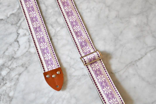 Lilac 'Poinsettia' Guitar/Bass Hippie Strap