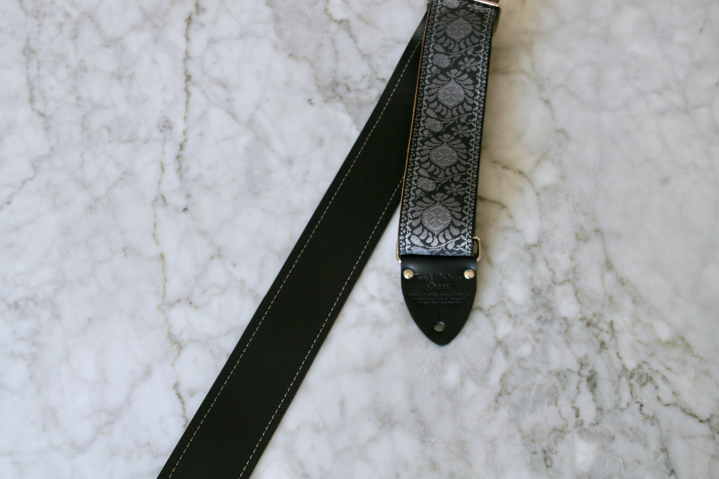 Onyx 'Peacock' Guitar/Bass Hippie Strap