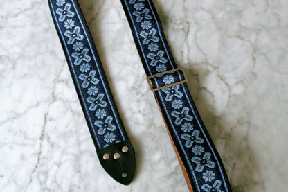 Indigo 'Greenwich' Guitar/Bass Hippie Strap