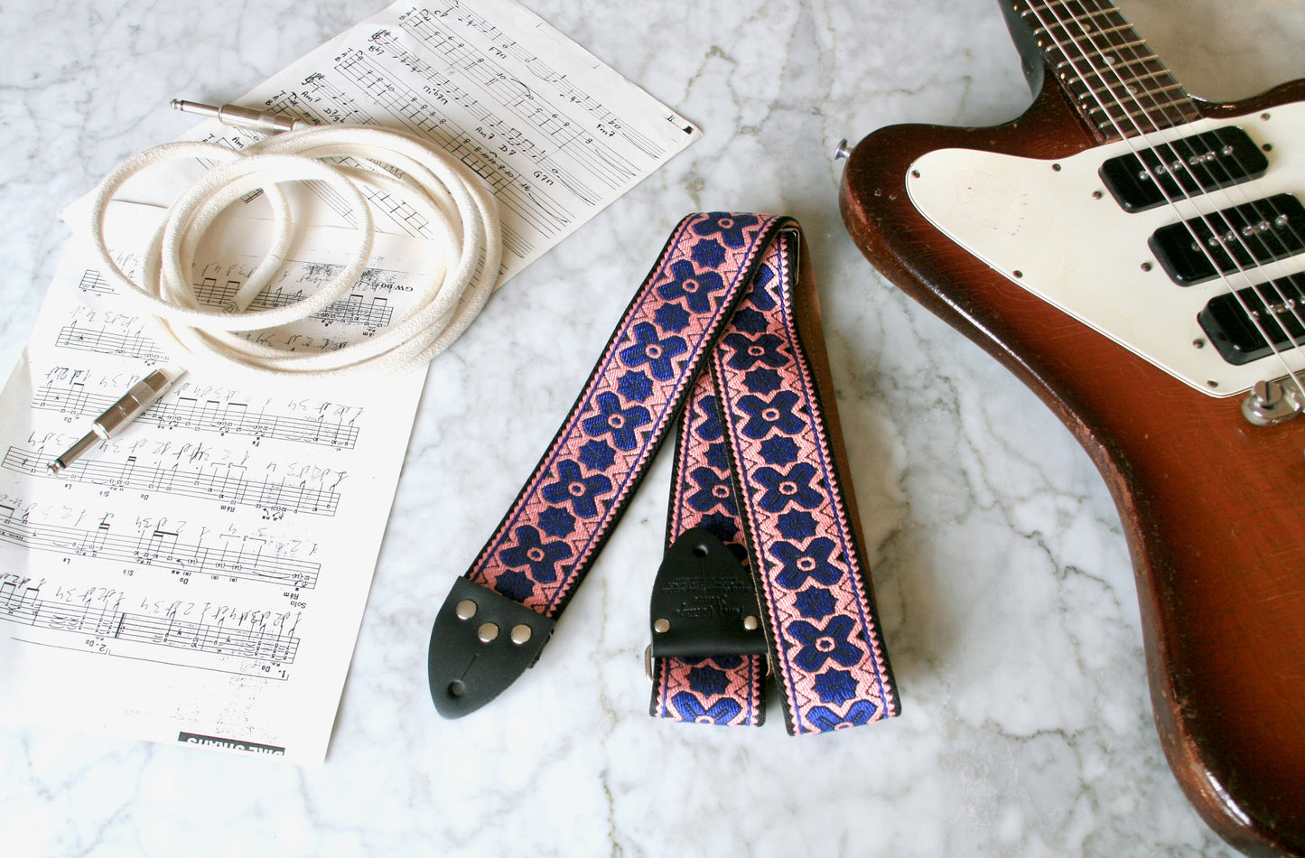 Mauve 'Greenwich' Guitar/Bass Hippie Strap