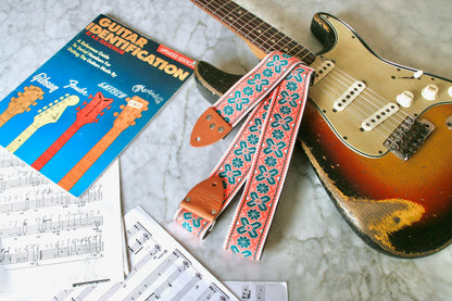 Cardinal 'Greenwich' Guitar/Bass Hippie Strap