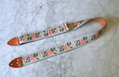 'Rosachi' Guitar/Bass Hippie Strap