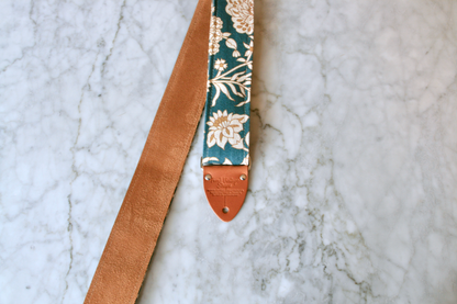 Jungle' Guitar/Bass Hippie Strap