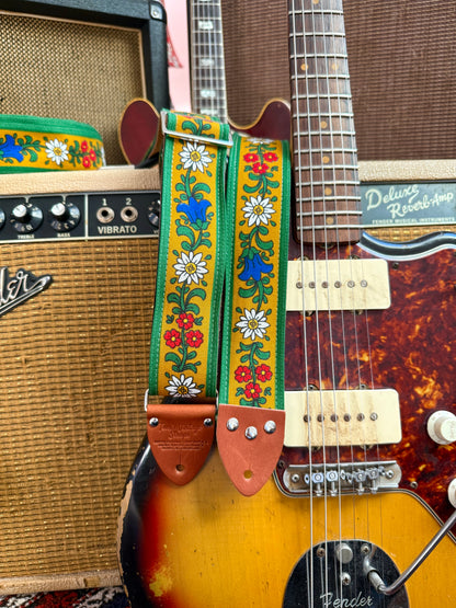 'Blumen' Guitar/Bass Hippie Strap