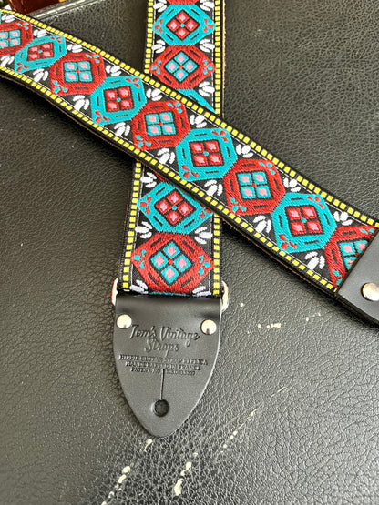 Mauve 'Honeycomb'  Guitar/Bass Hippie Strap