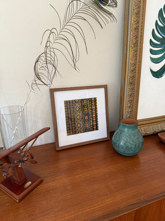 "Custom Vintage Handmade Frame" - serial #11 - M size (30x30cm)