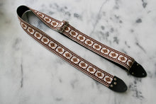 Load image into Gallery viewer, Beige &#39;Pillars&#39; Guitar/Bass Hippie Strap
