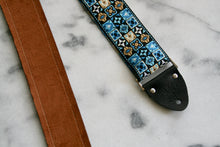 Load image into Gallery viewer, Blue &#39;Woodstock&#39; Guitar/Bass Hippie Strap
