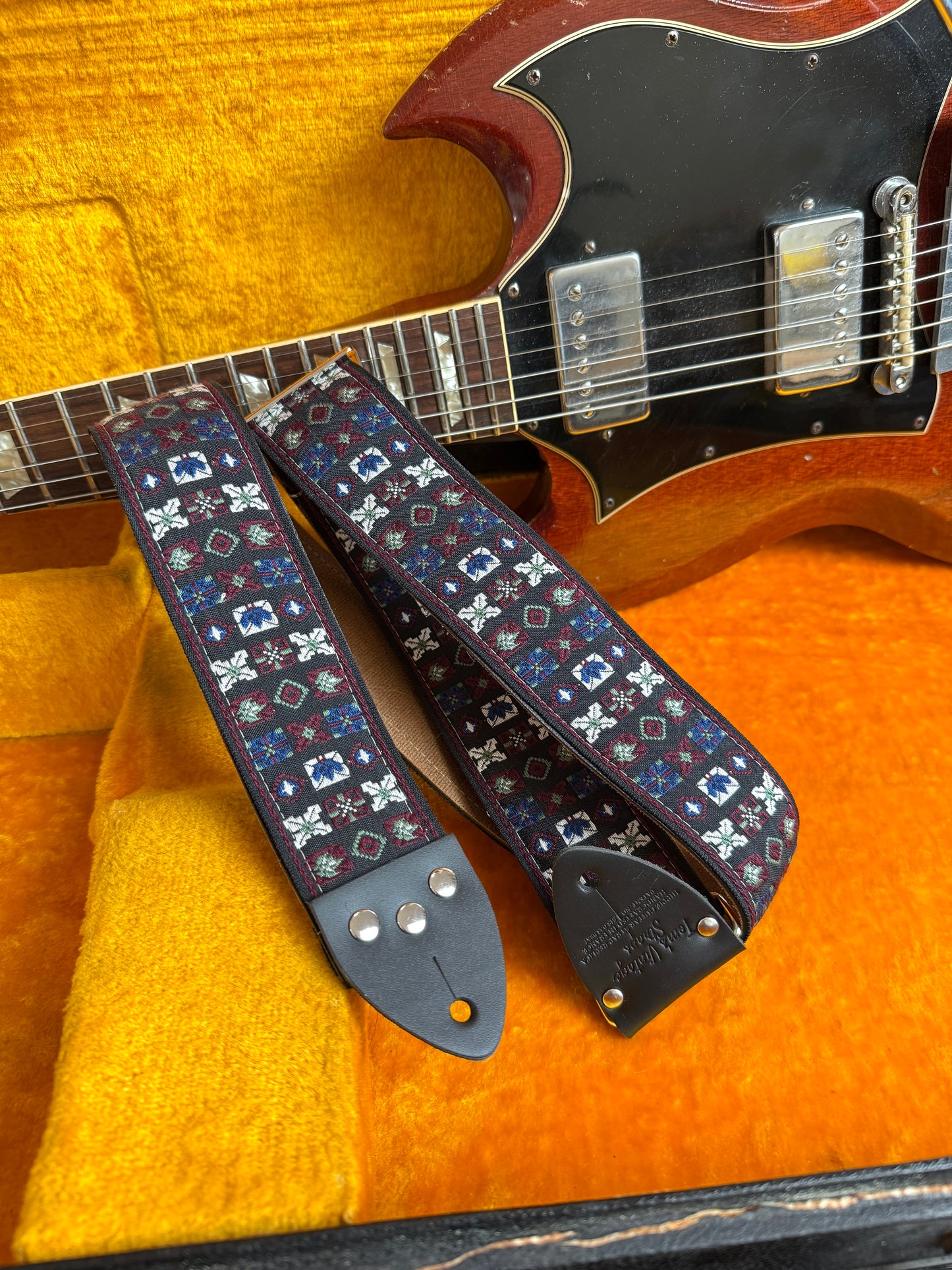 Mulberry 'Woodstock' Guitar Bass Hippie Strap