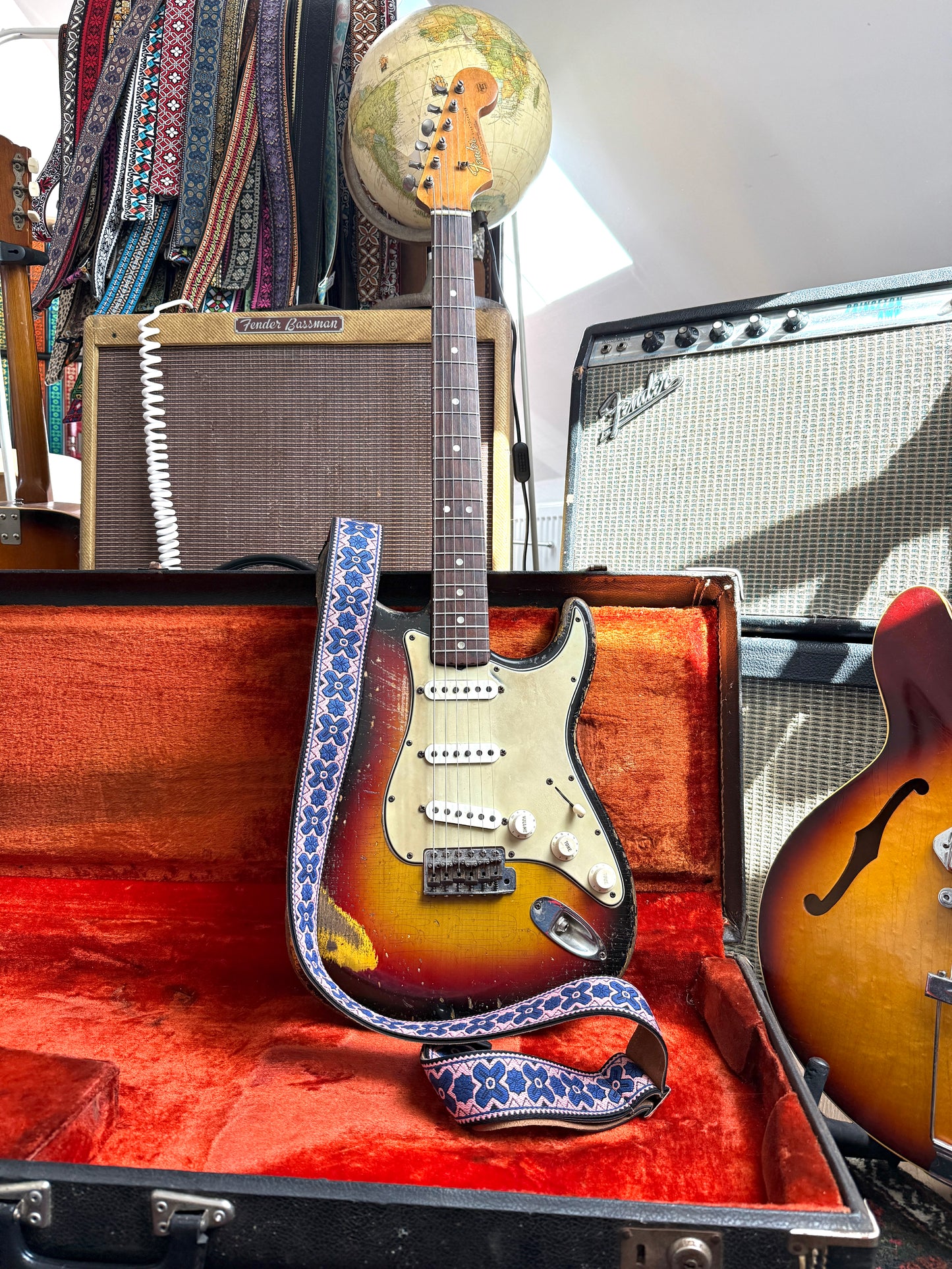 Mauve 'Greenwich' Guitar/Bass Hippie Strap