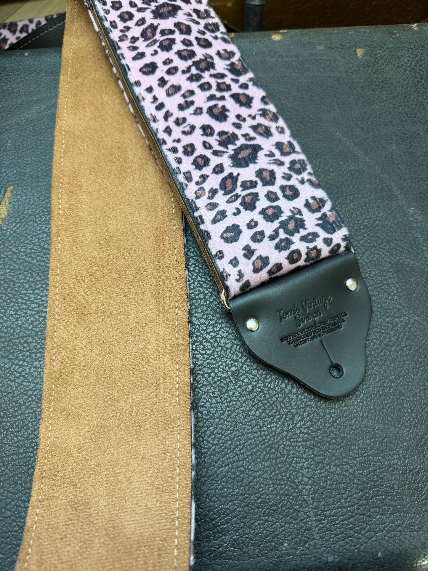 Custom wide 3" Pink 'Leopard' Guitar/Bass Hippie Strap