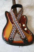 Load image into Gallery viewer, Brown &#39;Rhombus&#39; Guitar/Bass Hippie Strap
