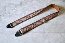 Load image into Gallery viewer, Pink &#39;Roses&#39; Guitar/Bass Hippie Strap
