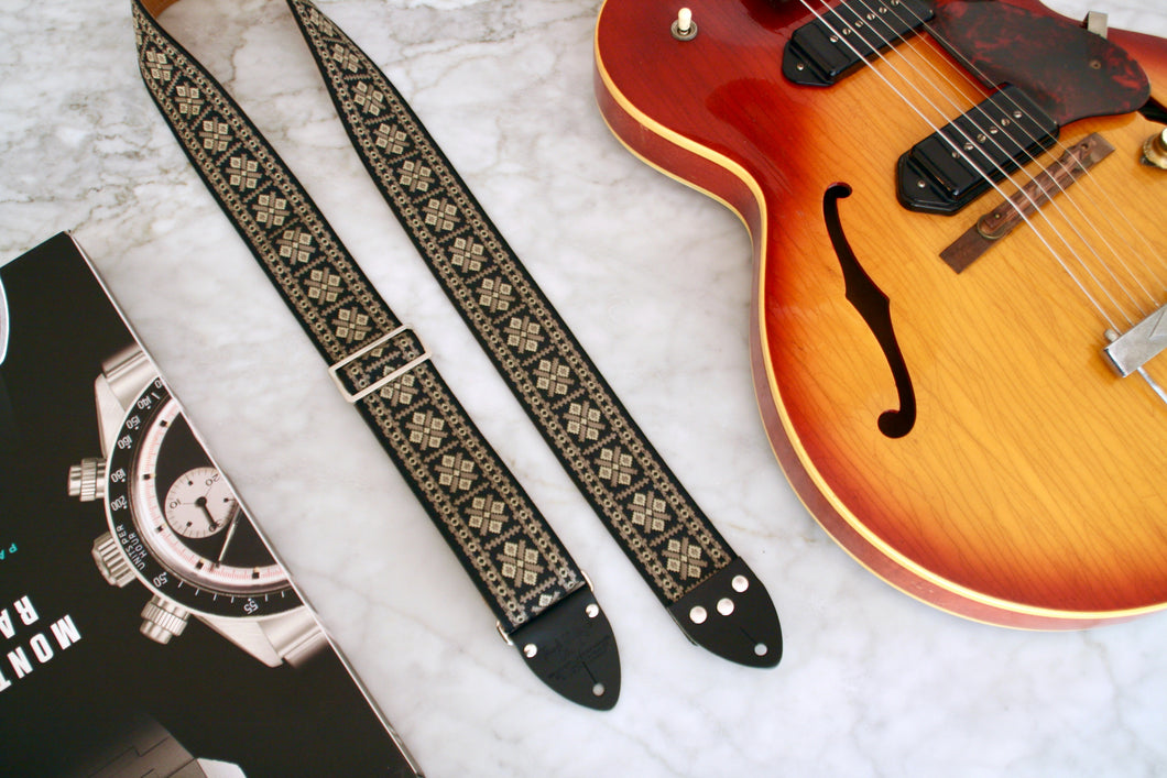 Grey 'Crossroads' Guitar/Bass Hippie Strap
