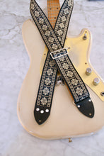 Load image into Gallery viewer, Grey &#39;Crossroads&#39; Guitar/Bass Hippie Strap
