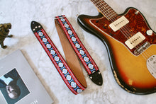 Load image into Gallery viewer, Beck &#39;Pillars&#39; Guitar/Bass Hippie Strap
