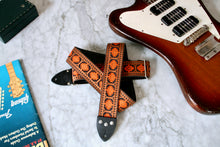 Load image into Gallery viewer, Rust &#39;Pillars&#39; Guitar/Bass Hippie Strap
