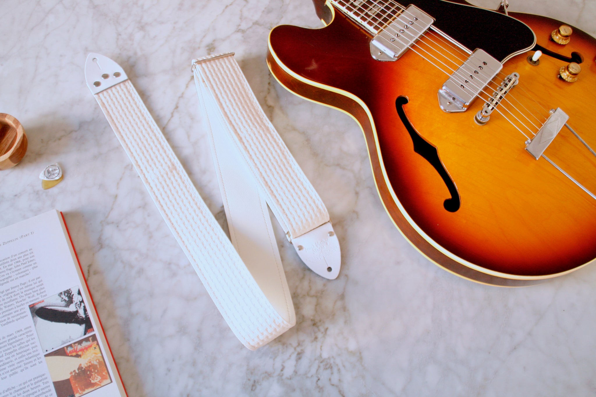 BEAMS別注 YOSEMITE UTILITY STRAP WHITE White 'Dragon' Jimmy Page Guitar/Bass Hippie Strap – Tom's
