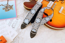 Load image into Gallery viewer, Indigo &#39;Dresden&#39; Guitar/Bass Hippie Strap
