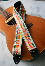Load image into Gallery viewer, White &#39;California&#39; Guitar/Bass Hippie Strap
