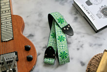 Load image into Gallery viewer, White &#39;Dresden&#39; Guitar/Bass Hippie Strap
