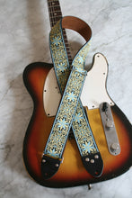 Load image into Gallery viewer, Azur &#39;Dresden&#39; Guitar/Bass Hippie Strap
