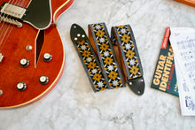 Load image into Gallery viewer, Rooftop&#39; Guitar/Bass Hippie Strap
