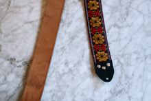 Load image into Gallery viewer, Yellow &#39;Haze&#39; Guitar/Bass Hippie Strap
