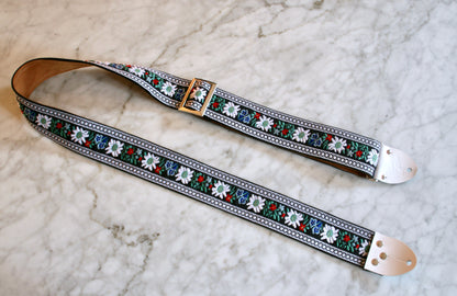 White 'Edelweiss' Guitar/Bass Hippie Strap