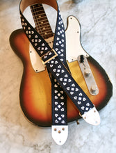 Load image into Gallery viewer, Indigo &#39;Fillmore&#39; Guitar/Bass Hippie Strap
