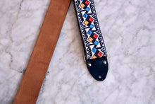 Load image into Gallery viewer, White &#39;Diamonds&#39; Guitar/Bass Hippie Strap
