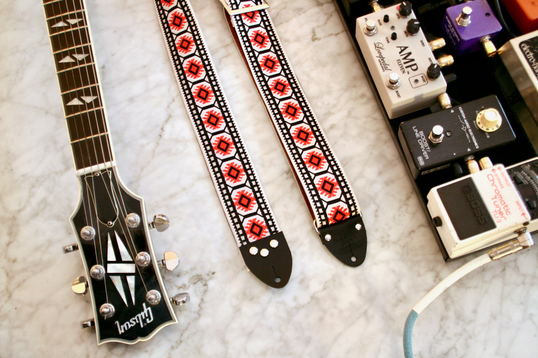 White 'Pillars' Guitar/Bass Hippie Strap