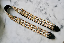 Load image into Gallery viewer, White &#39;Crossroads&#39; Guitar/Bass Hippie Strap
