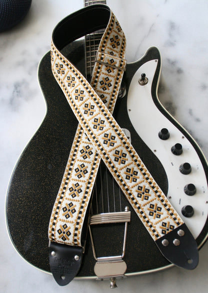 White 'Crossroads' Guitar/Bass Hippie Strap