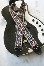 Load image into Gallery viewer, Brown &#39;Fillmore&#39; Guitar/Bass Hippie Strap
