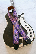 Load image into Gallery viewer, Mauve &#39;Dresden&#39; Guitar/Bass Hippie Strap
