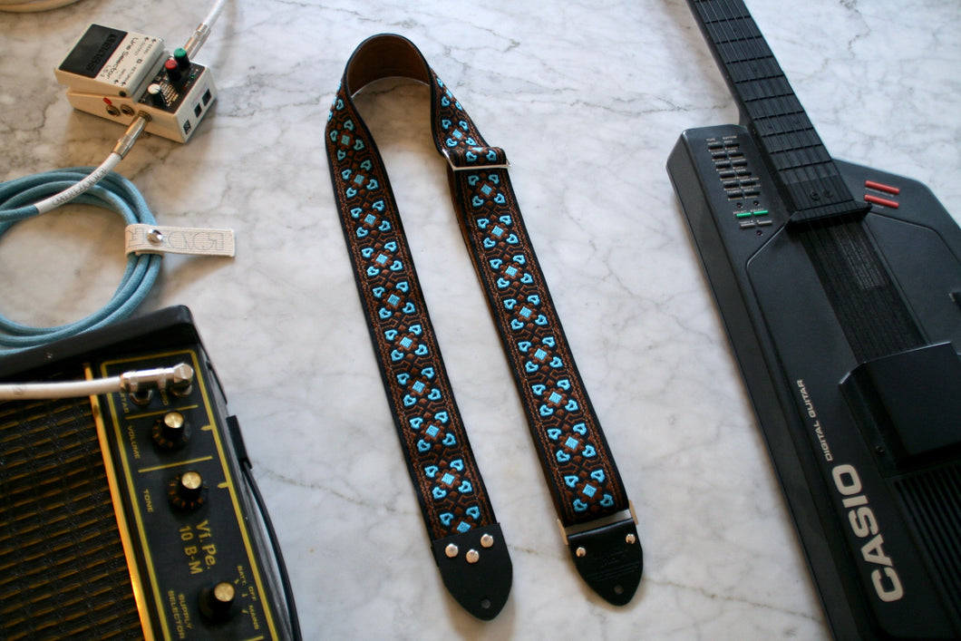 Azur 'Fillmore' Guitar/Bass Hippie Strap