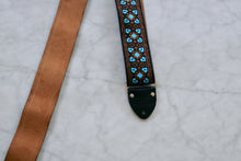 Load image into Gallery viewer, Azur &#39;Fillmore&#39; Guitar/Bass Hippie Strap
